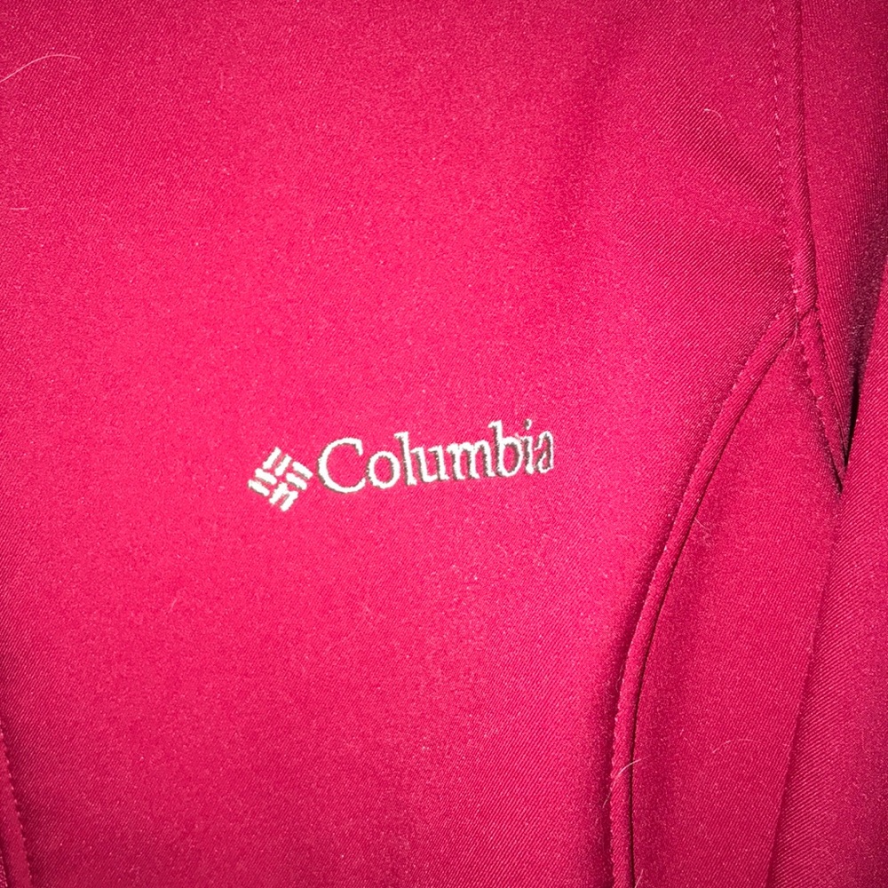 Red Columbia jacket - Picture 4 of 6